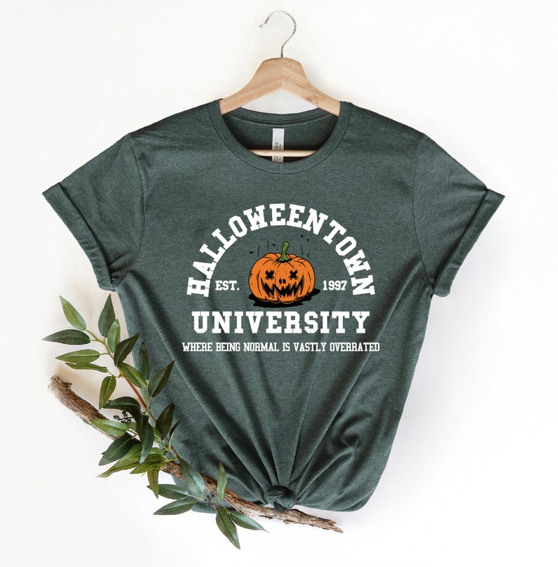 Bluzy szkolne na Halloween, koszulka uniwersytecka Halloweentown, zabawne bluzy jesienne, koszulka na Halloween, koszulka na imprezę Halloween, koszulka Vintage Halloween zdjęcie 4