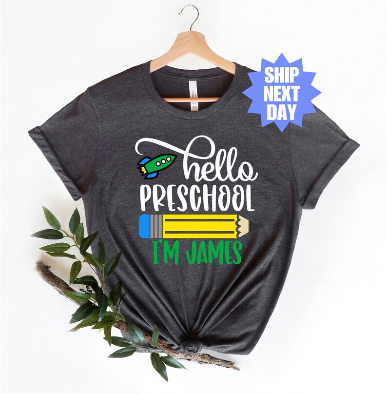 Camiseta preescolar, Hola preescolar, Atuendo para el primer día de clases, Camiseta con nombre personalizado, Regreso a clases, Camiseta del primer día de preescolar, Camiseta de preescolar imagen 5