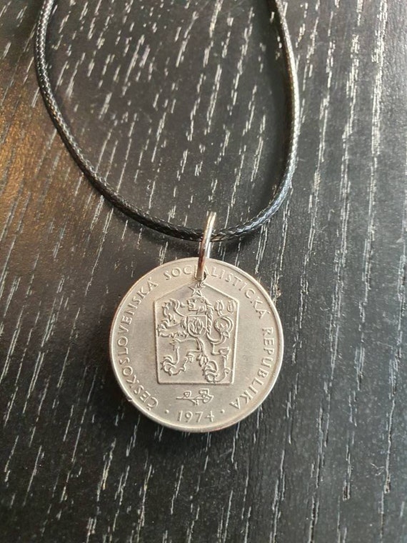 ★VINTAGE HOLLYWOOD★送料込★韓国★人気 Square Coin Necklace ☆VINTAGE HOLLYWOOD☆送料込☆韓国☆人気 Square Coin Necklace