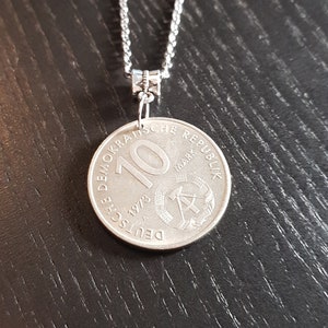 Necklace coin GDR 10 Mark World Festival Youth and Students 1973 60 cm rare authentic