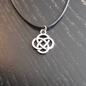 Necklace Celtic knot silver 45 - 50 cm leather
