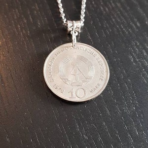 Halskette Münze DDR Deutsche Demokratische Republik 10 Mark 60cm Gedenkstätte Buchenwald