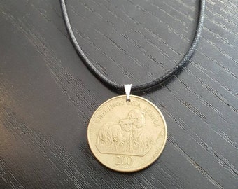 Necklace coin Tanzania 200 Shilingi Mia Mibili 2008 60 cm surfer chain with sliding knot