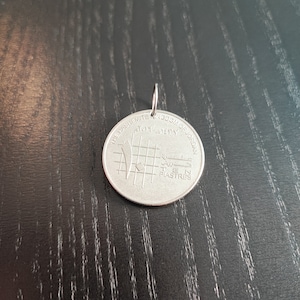Coin pendant Jordan 10 Piastres real coin