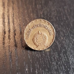 Lapel pin coin Hungary 2 forints