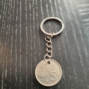 Keychain Coin Spain 5 Pesetas Vintage Upcycling