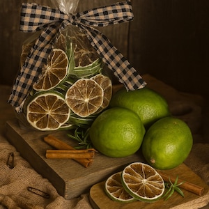 Dried Lime Slices-25 or 50 slices- Potpourri-Primitive Decor-Vase Filler