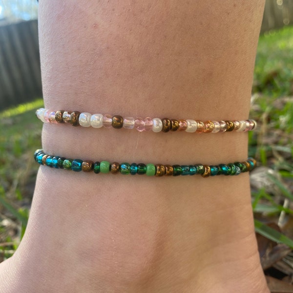 Waterproof stretchy beaded anklet