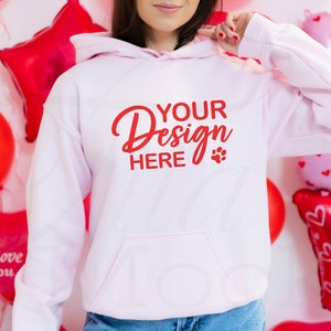 Gildan 18500 Mockup Valentines, Pink Hoodie Mockup, Valentine Sweatshirt Mockup, Gildan Hoodie Mockup, Model Mockup