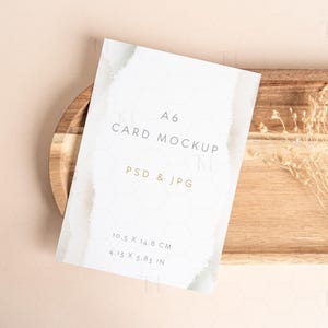 A6 Postkarten-Mockup, PSD-Einladungs-Mockup, Hochzeitskarte-Mockup, Grußkarten-Mockup, Minimales Karten-Mockup, Briefpapier-Mockup