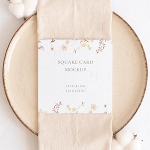 Mockup di biglietto quadrato con angoli arrotondati, mockup di biglietto d'auguri, mockup di segnaposto, mockup di invito di nozze, mockup di biglietto di ringraziamento per feste