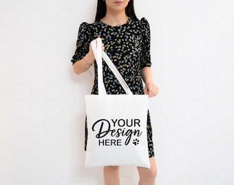 Canvas Tote Bag Mockup, White Tote Bag Mockup, Printify Tote Bag, Aesthetic Tote Bag, Gift Bag Mockup, Print on Demand Mockup, Model Mock up