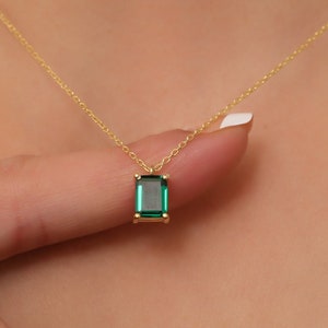 14k Solid Gold Rectangle Emerald Necklace, Minimalist Necklace, May Birthstone Necklace, Emerald Necklace, Christmas Gift Jewelry