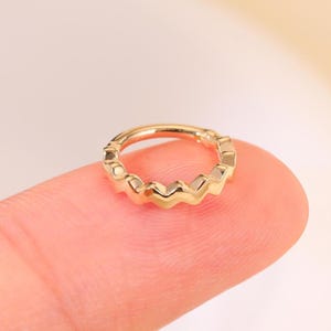 14k Solid Gold Zigzag Conch Hoop Clicker Geometric Helix Hoop Earring Cartilage Hoop  Ring Gold Nose Piercing Septum Hoop Daith Ring 16g