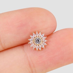 14k Solid Gold Sunflower Tragus Piercing, Threadless Push In Labret Stud, Cute Cartilage Earring, Sunflower  Helix Stud, Flat Back Earring