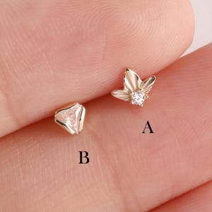 14K Solid Gold Leaf and Petal Stud Earring Minimal Floral Trgaus Stud Conch Helix Earring Threadless Push In Labret Stud Flat Back Earring