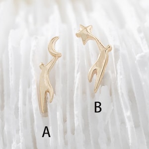 Boucle d'oreille ramasseur d'étoiles et de lune en or massif 14 carats Boucle d'oreille sans fil à dos plat