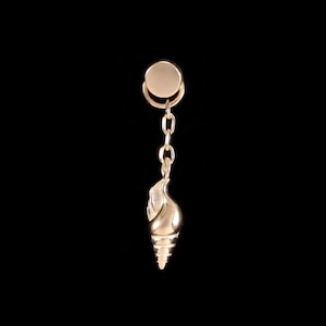 14K Solid Gold Conch-Shaped Hoop Charm, Tiny Seashell Conch Cartilage Hoop Charm, Helix Belly Ring Charm, Rook Hoop Charm Huggie Charm Charm