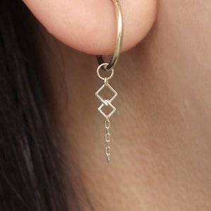 14K Solid Gold Dangle Chain Clicker Charm Drop Link Helix Cartilage Charm Conch Earlobe Hoop Charm Geometric Belly Ring Charm Accessory