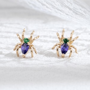 Boucle d'oreille araignée en or massif 14 carats émeraude CZ violet Boucle d'oreille hélicoïdale Cartilage Tragus canapé boucle d'oreille clou de nez sans filetage fin animal clou à dos plat