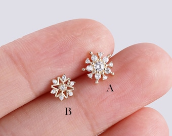 14k Solid Gold Snowflake Earring, Star Cartilage Piercing , Threadless Push in Labret, Star Helix Stud, Conch Earring ,Flat Back Earring
