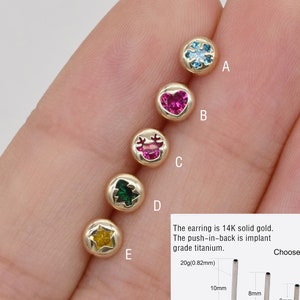 14k Solid Gold Weihnachten Ohrstecker Zierliche Schneeflocke Herz Rentier Baum Stern Knorpel Stud Conch Helix Tragus Stud Labret Stud Push Back