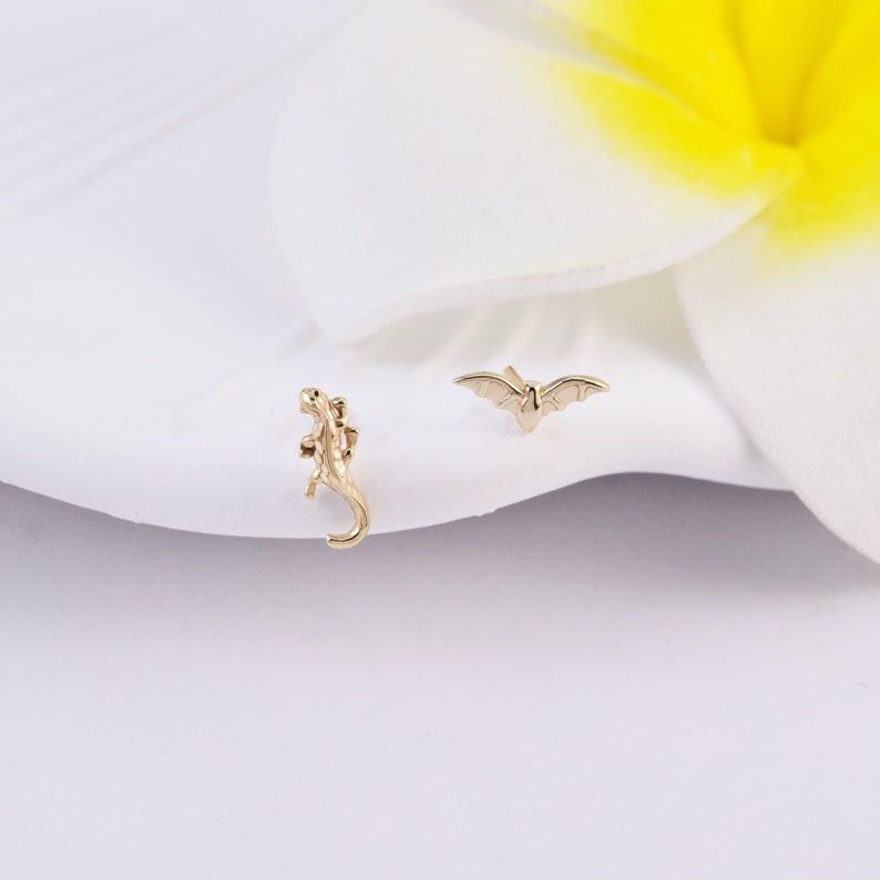 14K Solid Gold Bat Piercing Minimalist Tragus Piercing Tiny Cute Bat Cartilage Earring Gecko Lizard Flat Back Labret Stud Gold Helix Stud image 7