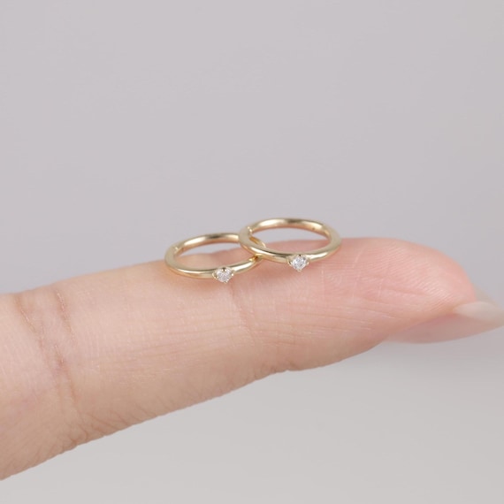 14k Solid Gold 0.015ct Real Lab Diamond Daith Clicker Hoop, Gold Diamond Hinged Septum Ring, Seamless Helix Daith Tragus Huggie Hoop Clicker