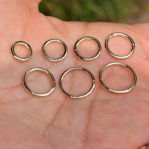 14-karatowe złoto z zawiasami Clicker Hoop Huggie Hoop Kolczyk na chrząstkę Muszla Hoop Helix Hoop Nose Hoop 18g / 16g Piercing Biżuteria Prezent dla mamy zdjęcie 3