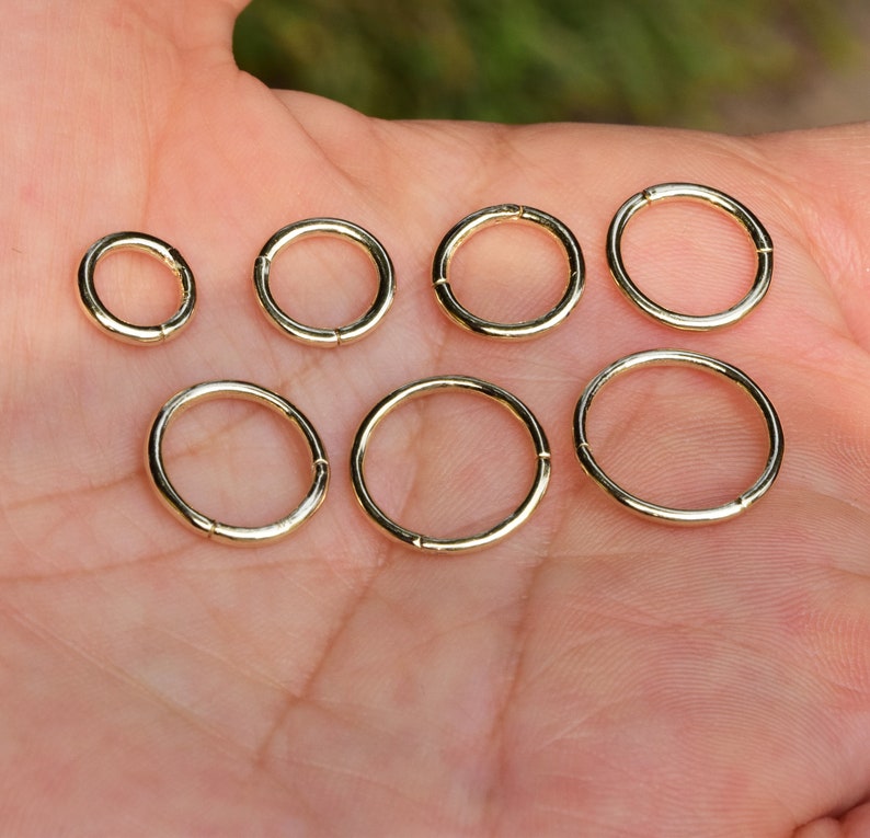 14-karatowe złoto z zawiasami Clicker Hoop Huggie Hoop Kolczyk na chrząstkę Muszla Hoop Helix Hoop Nose Hoop 18g / 16g Piercing Biżuteria Prezent dla mamy zdjęcie 3