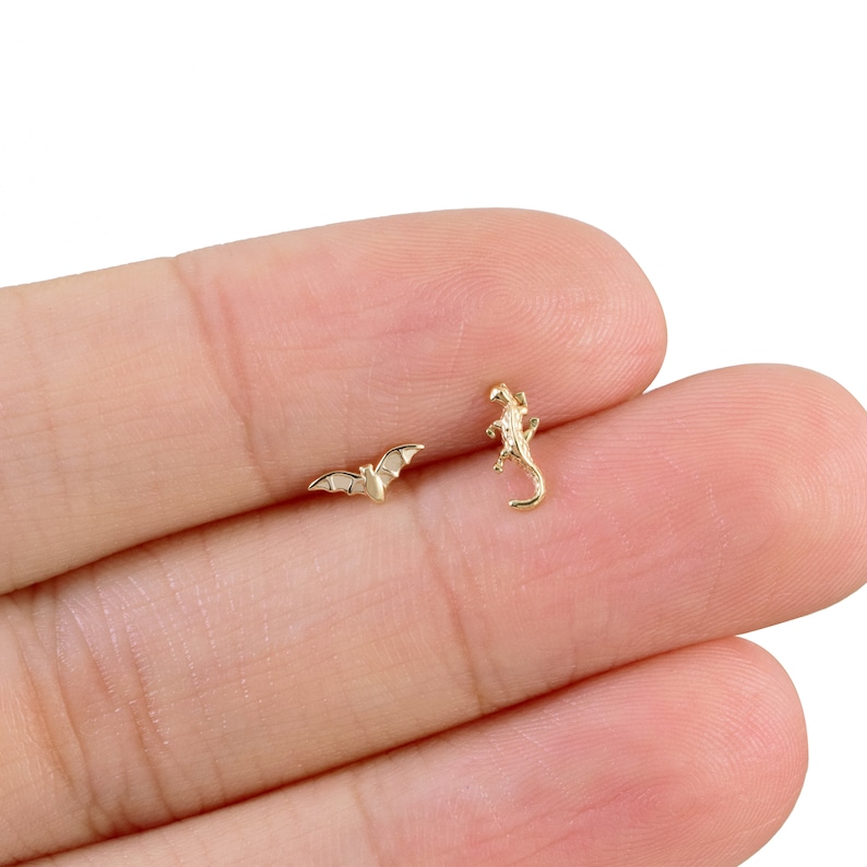 14K Solid Gold Bat Piercing Minimalist Tragus Piercing Tiny Cute Bat Cartilage Earring Gecko Lizard Flat Back Labret Stud Gold Helix Stud image 2