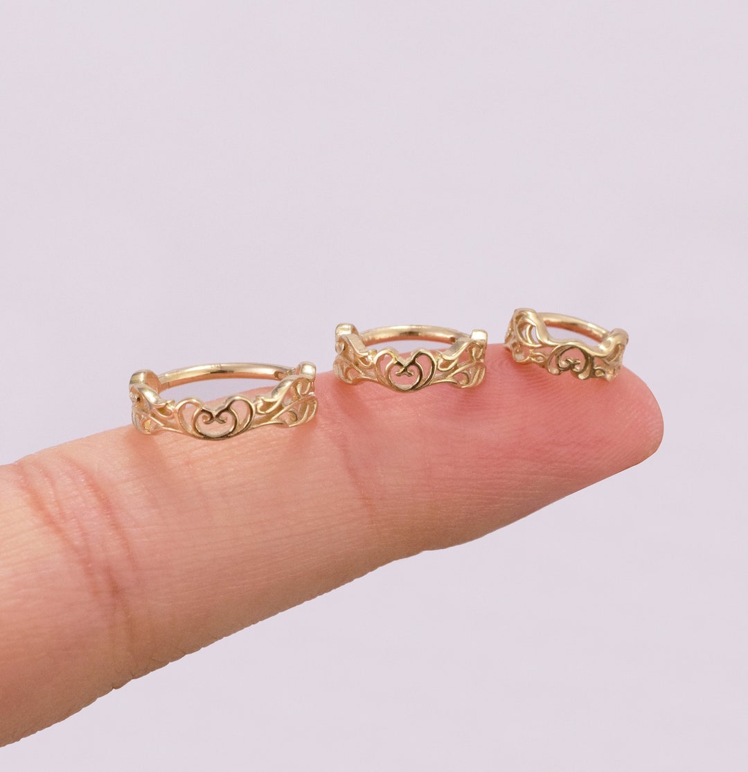 14k Solid Gold Leaf Hoop Earring Gold Nose Piercing Daith Hoop Helix