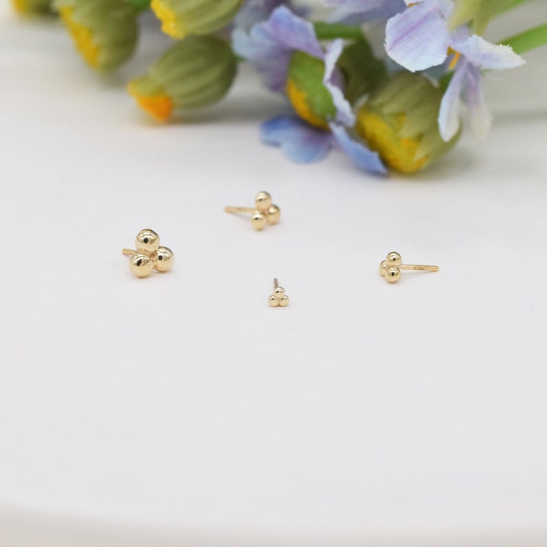 14k Massiver Gold-Knorpel-Ohrstecker mit drei Punkten, winziger Conch-Ohrring, Knorpel-Ohrstecker, Helix-Ohrstecker, Tragus-Ohrstecker, zum Einschieben, Geschenk für Mama Bild 8