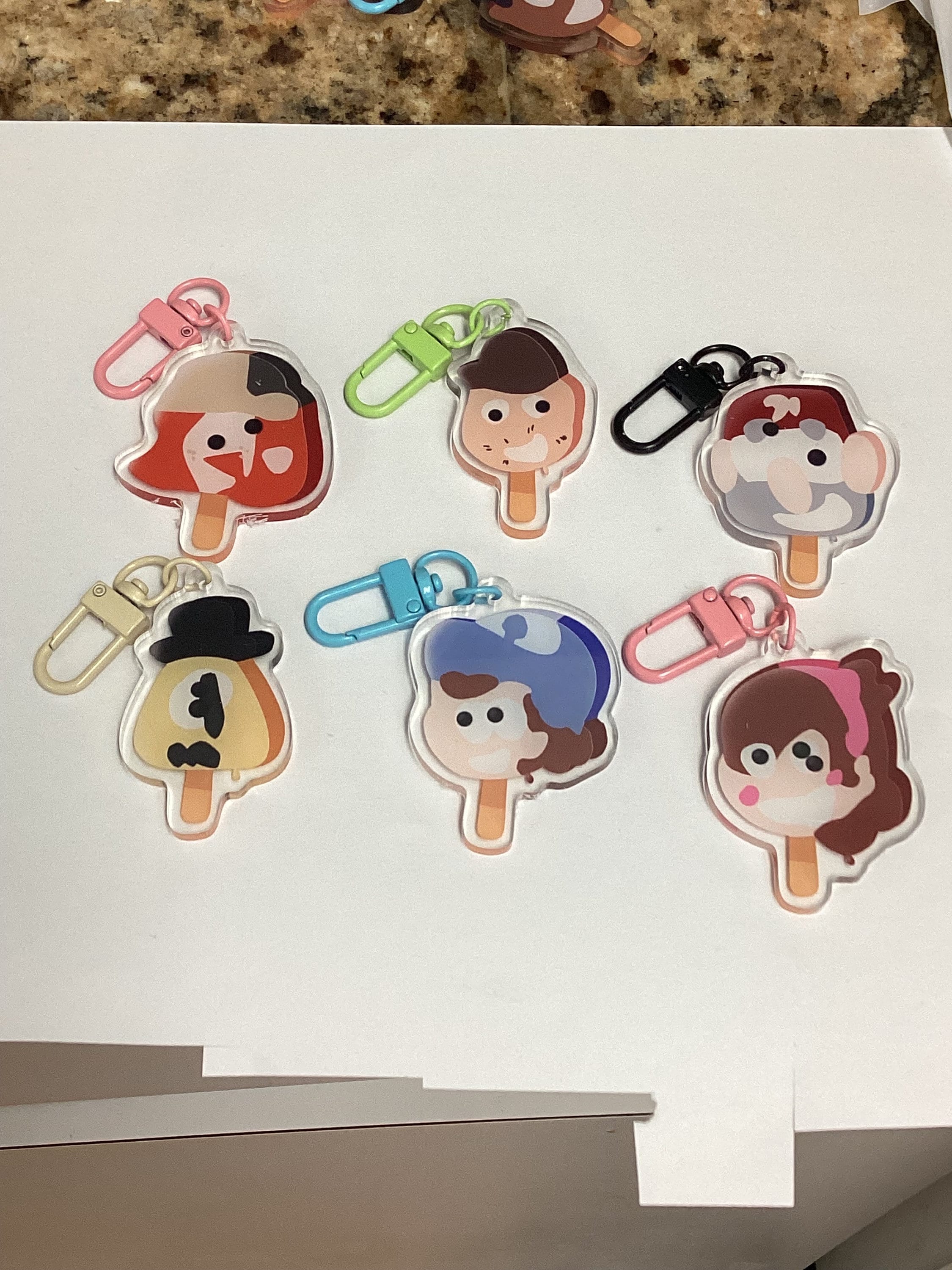 Personajes de Gravity Falls como llaveros de paletas