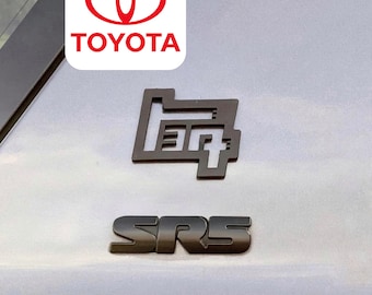Aangepast Toyota-embleem: Metalen, gepoedercoat embleem in retro vintage TEQ-stijl (oud Toyota-logo)