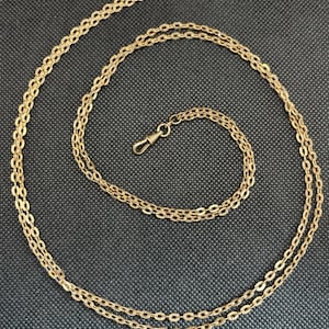 VERKOOP Prachtige antieke vergulde Franse lange garde Sautoir Chatelaine ketting lang.