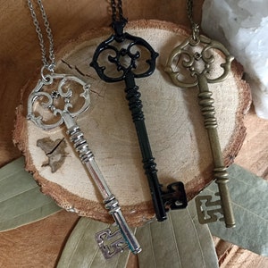 Hekate Key Necklace - Hecate, Symbol, Pendant, Jewelry, Hekatean witch, Hecatean, Hekatean