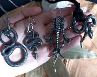 Hekate Snakes Necklace - Serpent, Hecate, Symbol, Pendant, Jewelry, Hekatean witch, Hecatean, Protection, Sacred animal, Healing