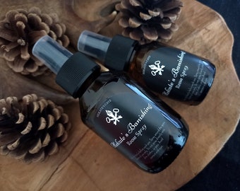 Hekate's Banishing Room Spray - Hecate, Mist, Ritual, Hekatean Witchcraft, Goddess, Offering, Devotion, Spellwork, Purification