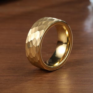 Hammered Gold Tungsten Ring,Gold Tungsten Ring,Men&#39;s Wedding Band,Men&#39;s Engagement Ring,Hammered Ring,Couples Gold Rings,Anniversary Gift