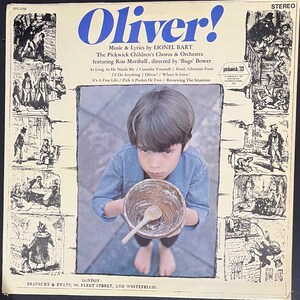 Vintage Vinyl - The Pickwick Children&#39;s Chorus and Orchestra - Oliver feat Ron Marshall - 1967 - Pickwick Records - SPC-3155 - VG