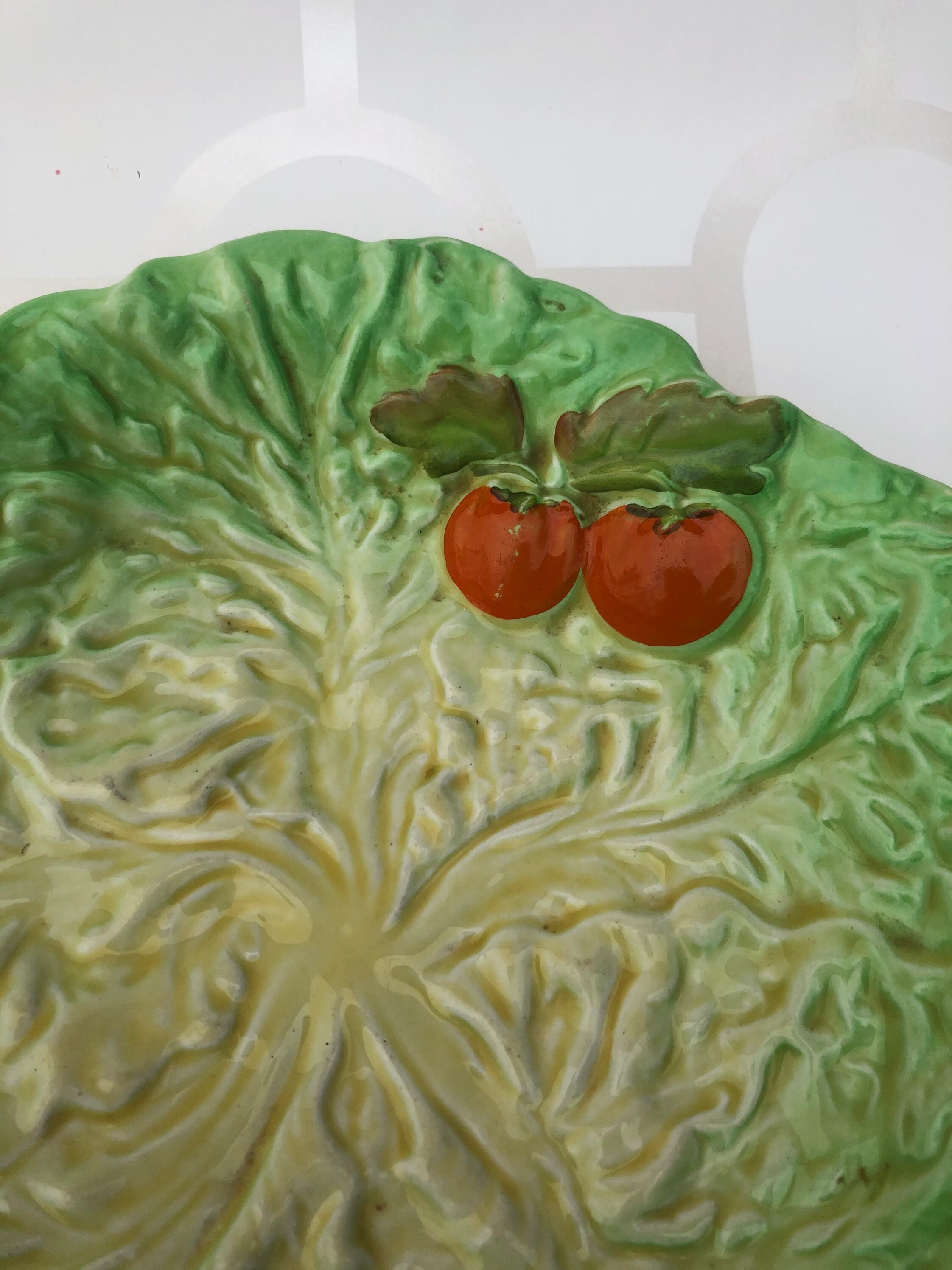 Vintage Carlton Ware Green Cabbage Leaf Bowl With Decorative Tomatoes