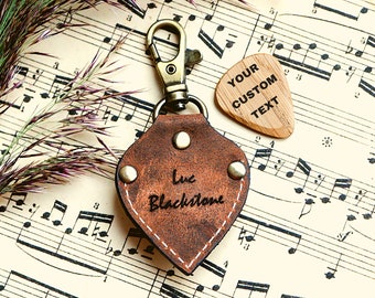 Personalisierte Plektrum Halter Leder Schlüsselanhänger Geschenk für Ihn, Einzigartiges Weihnachtsgeschenk für Männer Freund Gitarrenspieler Plektrum Fall