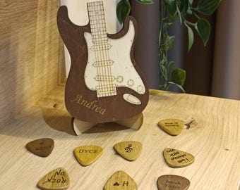 Personalized Guitar Pick Holder Box – Engraved Wooden Guitar Pick Case – Custom Musician Gift for Him, Guitarist, Boyfriend or Husband