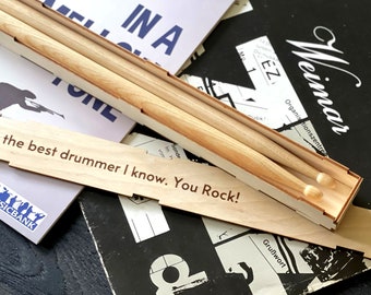 Personalisierte Drumsticks Custom Graviert Geschenk für Ihn Drummer 5A Drumsticks Geschenk für Mann Freund Ehemann Musiker Jubiläum Geburtstag