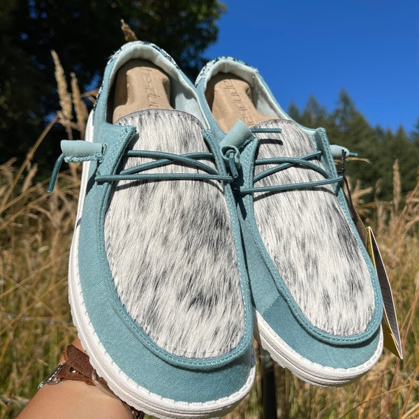 hey dudes white womens