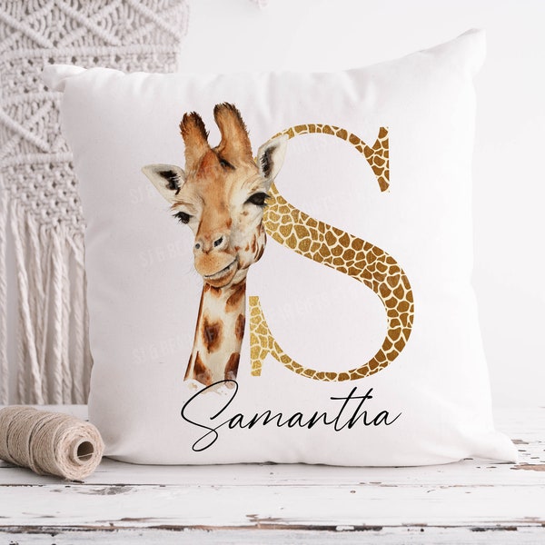 Coussin girafe personnalisé, cadeau girafe, cadeau girafe personnalisé, coussin initial, cadeau safari, cadeau d’anniversaire, cadeau pour elle