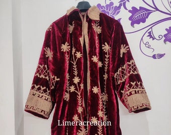 Aksamitny płaszcz Suzani, kurtka damska Suzani, kurtka z haftem indyjskim, płaszcz z haftem ręcznym, szata kimono Suzani, kurtka z haftem Suzani,