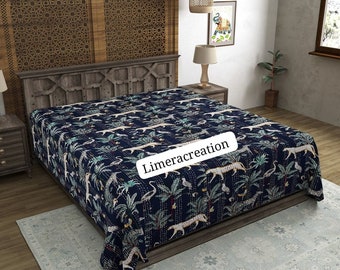 Indian Vintage Floral Patchwork Kantha Quilt, Boho Kantha Quilt Handmade Throw Reversible Blanket Bedspread Cotton Fabric Throw Blanket