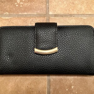 LADIES BLACK LEATHER Wallet Folded snap  7 inch by 4
